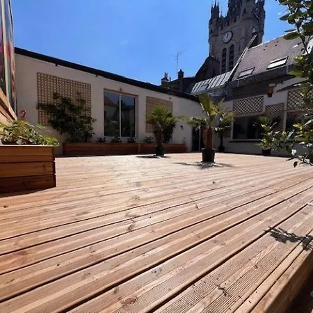 Standing Au Coeur De Avec Wifi, Climatisation Et Terrasse - Fr-1-510-235 * دويه