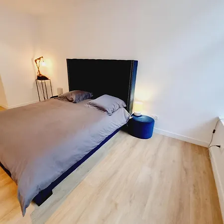 Standing Au Coeur De Avec Wifi, Climatisation Et Terrasse - Fr-1-510-235 شقة *