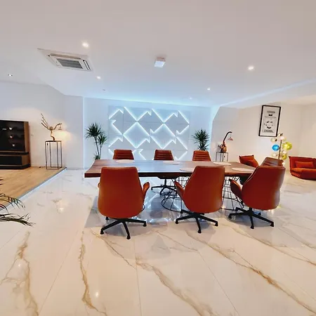 شقة Standing Au Coeur De Avec Wifi, Climatisation Et Terrasse - Fr-1-510-235