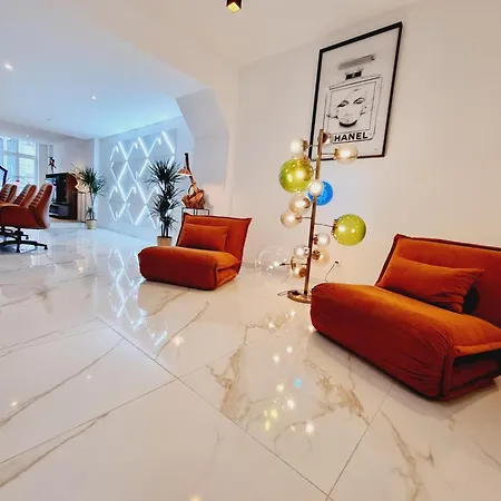 Standing Au Coeur De Avec Wifi, Climatisation Et Terrasse - Fr-1-510-235 شقة دويه