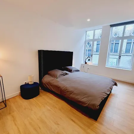 Standing Au Coeur De Avec Wifi, Climatisation Et Terrasse - Fr-1-510-235 * دويه