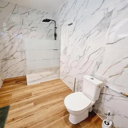Standing Au Coeur De Avec Wifi, Climatisation Et Terrasse - Fr-1-510-235 شقة
